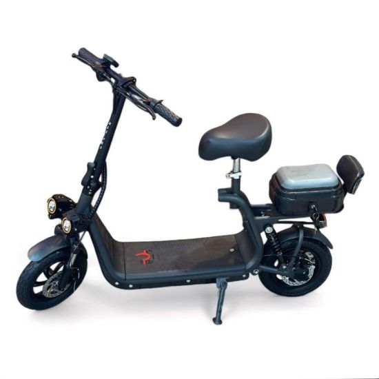 صورة سكوتر كهربائي مقعد وشنطة بعجلين